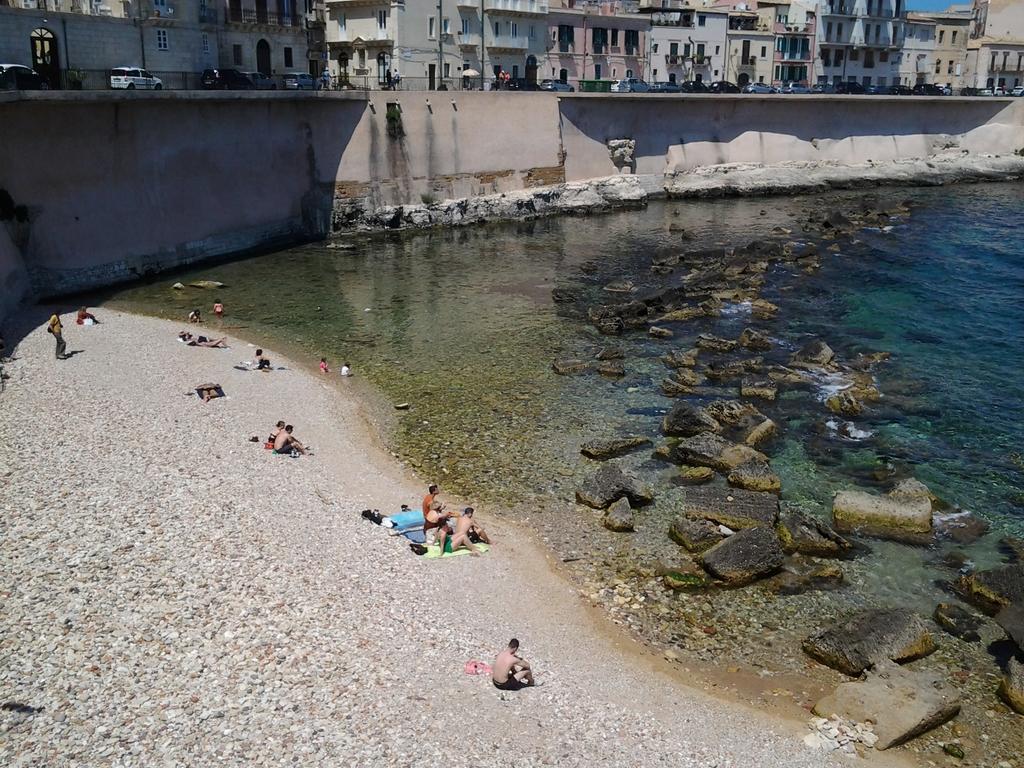 La Casa Di Ilde Al Duomo - Ortigia Holidays Szirakúza Kültér fotó