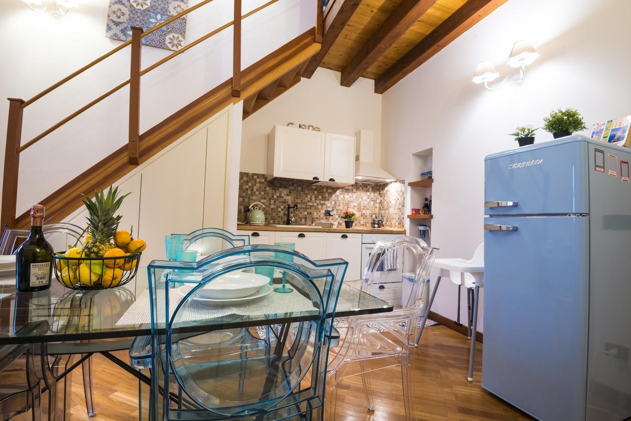 La Casa Di Ilde Al Duomo - Ortigia Holidays Szirakúza Kültér fotó