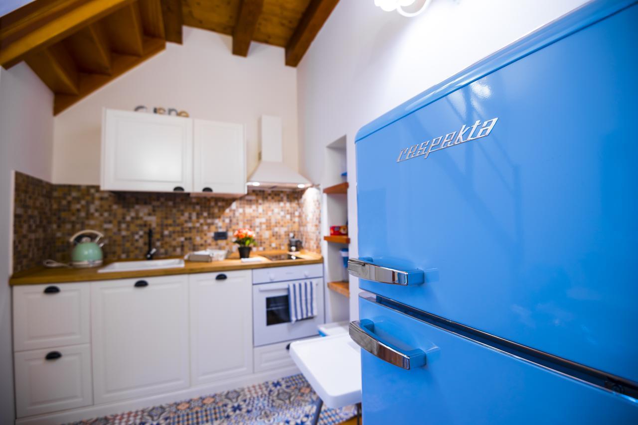 La Casa Di Ilde Al Duomo - Ortigia Holidays Szirakúza Kültér fotó