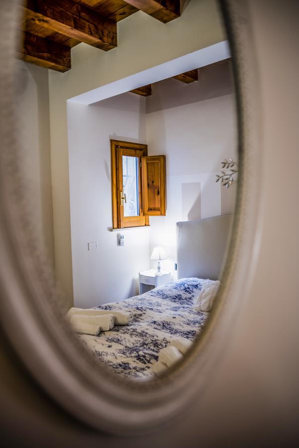 La Casa Di Ilde Al Duomo - Ortigia Holidays Szirakúza Kültér fotó